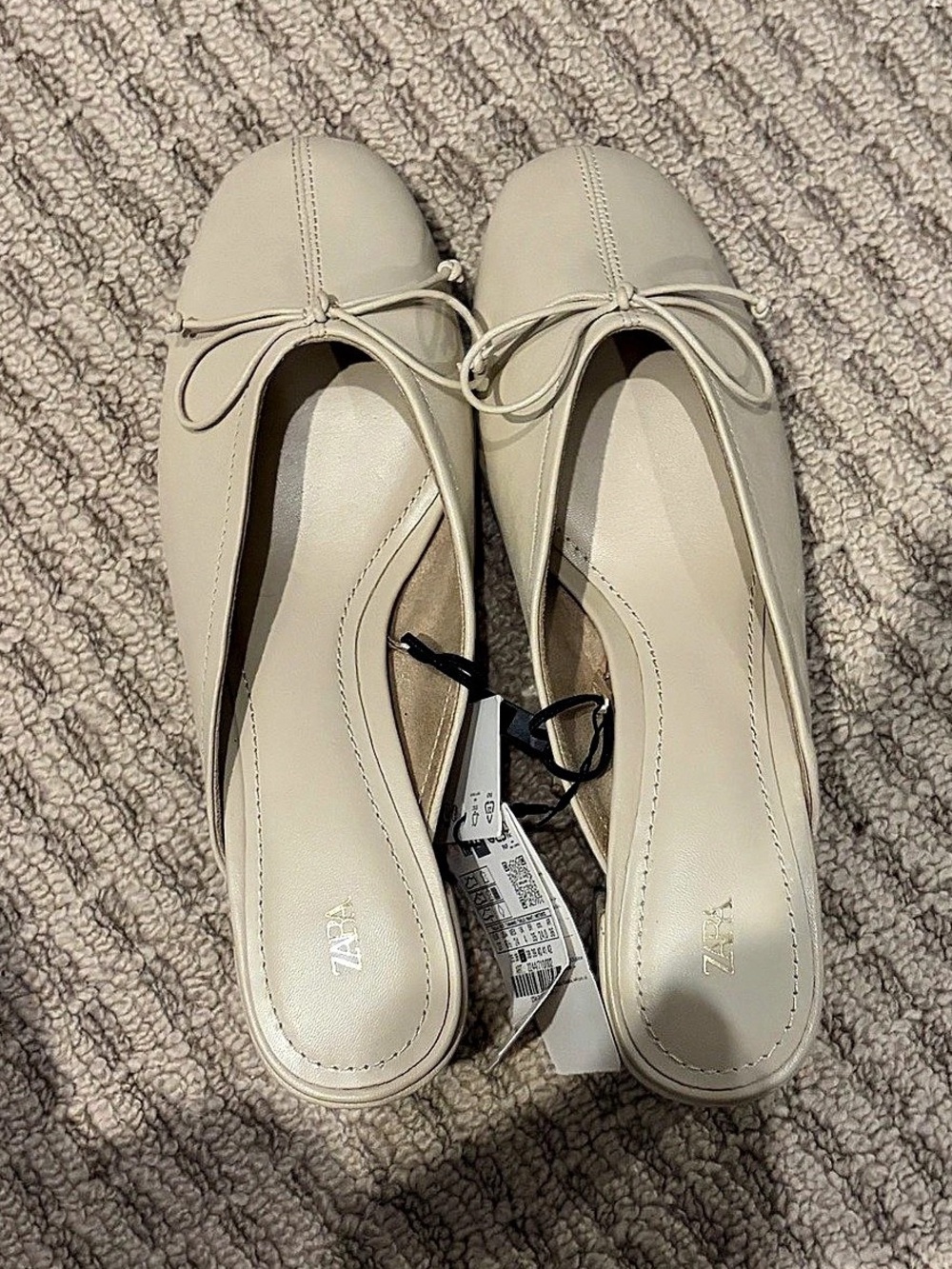 ZARA Ballet Flats in Beige NWT